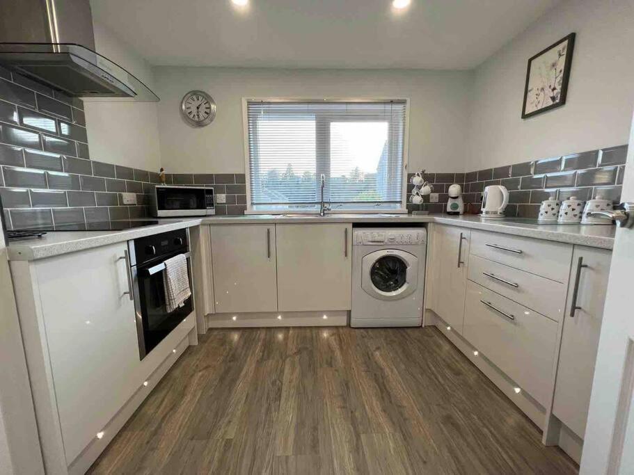 Modern 2 Bed Apartment Oban Zewnętrze zdjęcie